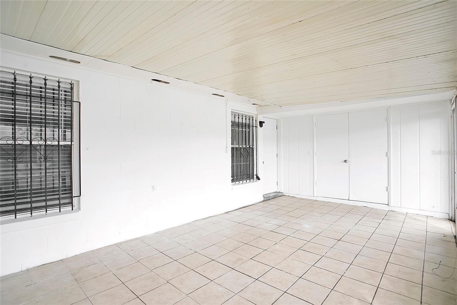 Image 16 of 18 For 2861 Willow Run