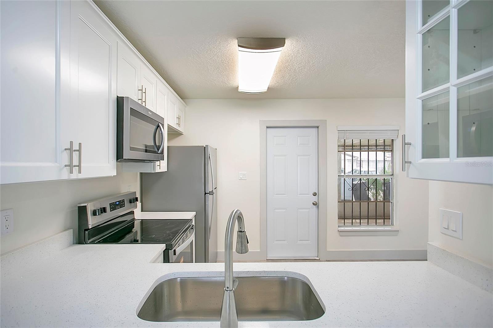 Image 5 of 18 For 2861 Willow Run