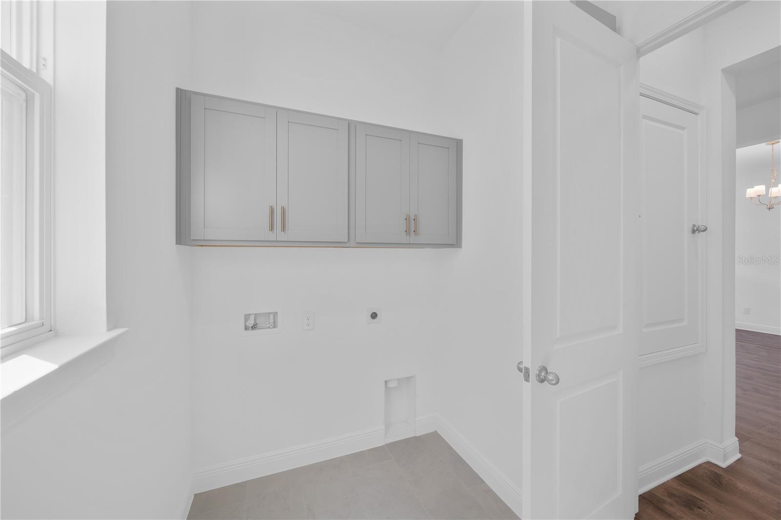 Image 14 of 45 For 18345 Mowry Court