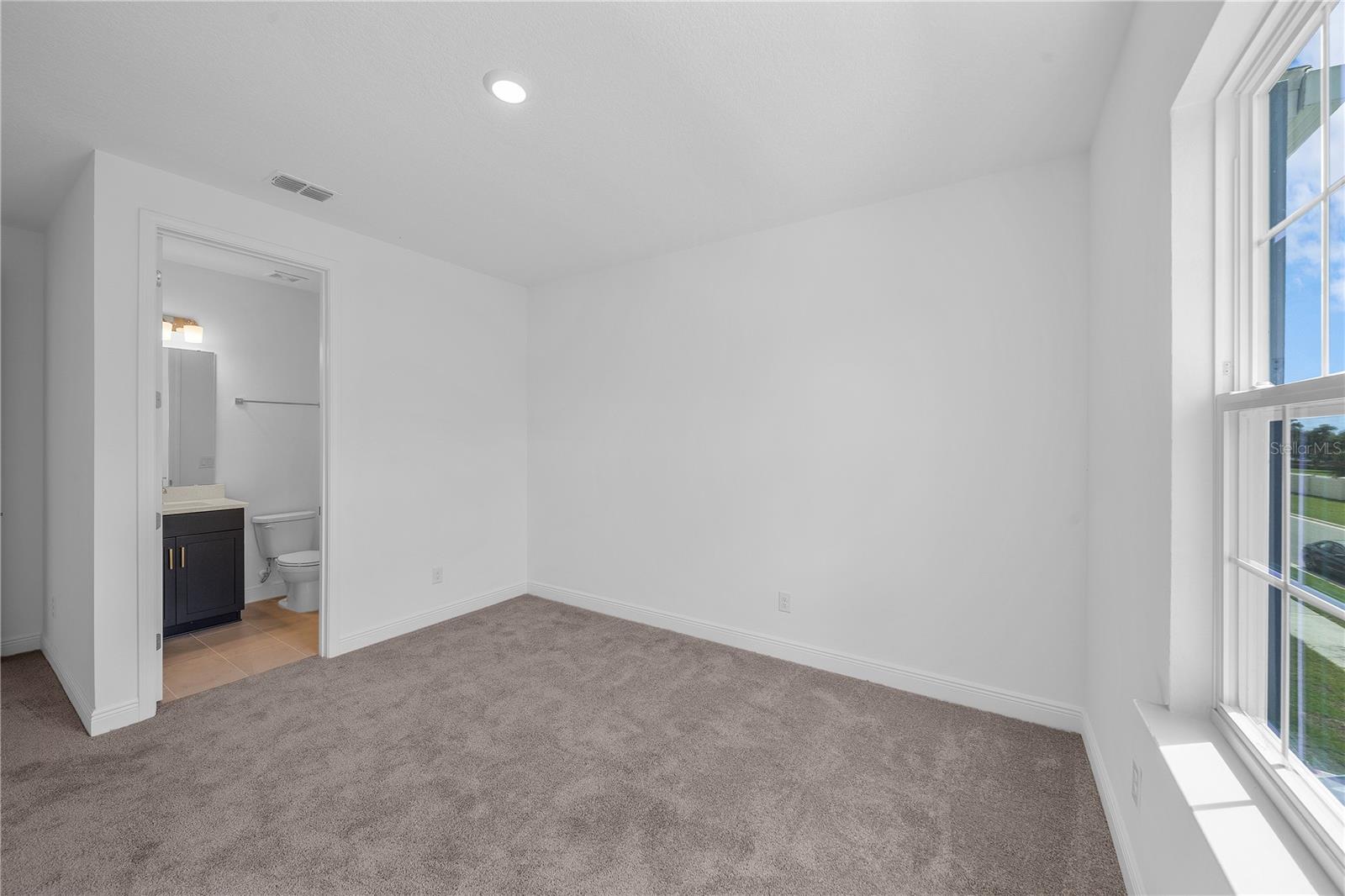 Image 34 of 45 For 18345 Mowry Court