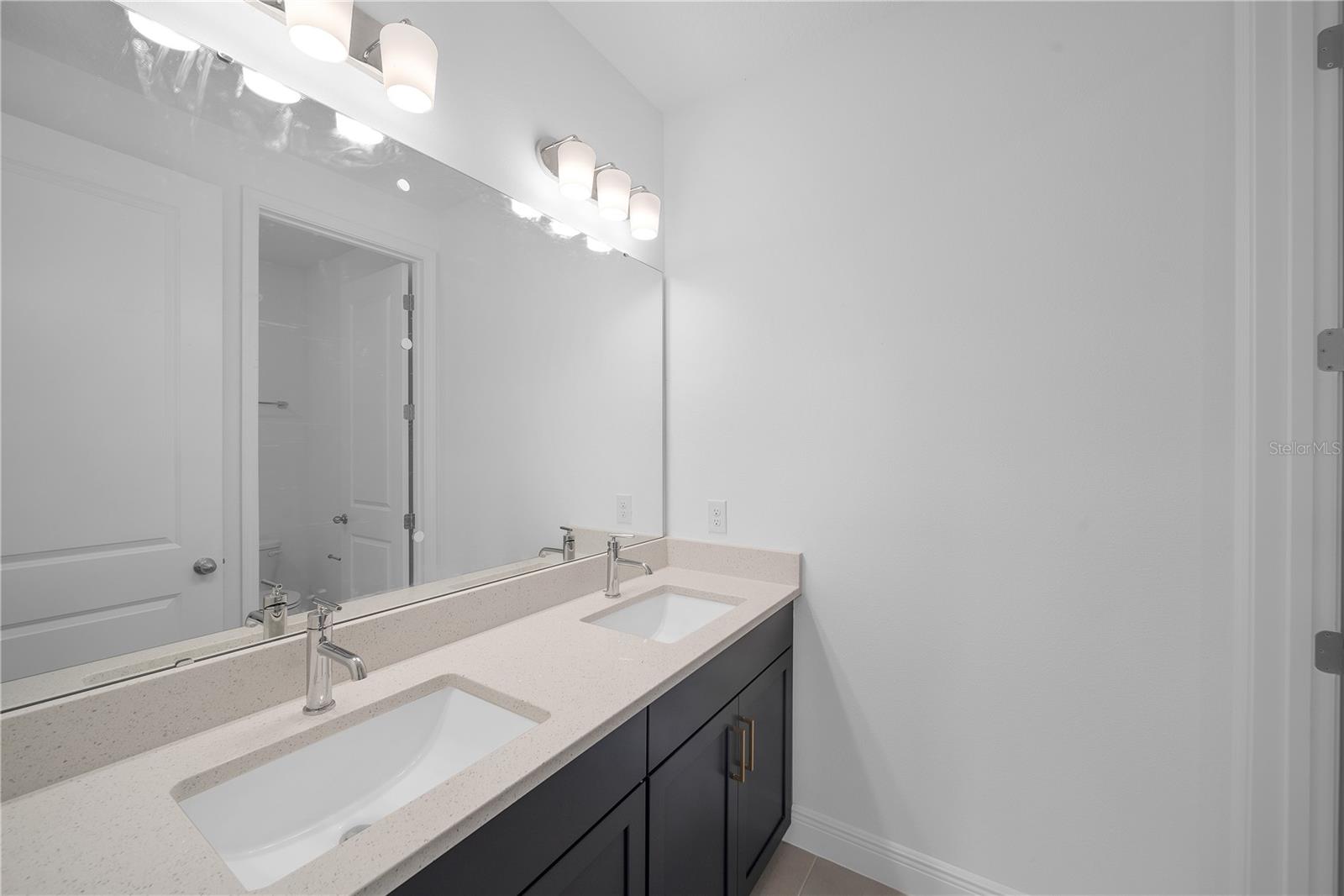 Image 39 of 45 For 18345 Mowry Court