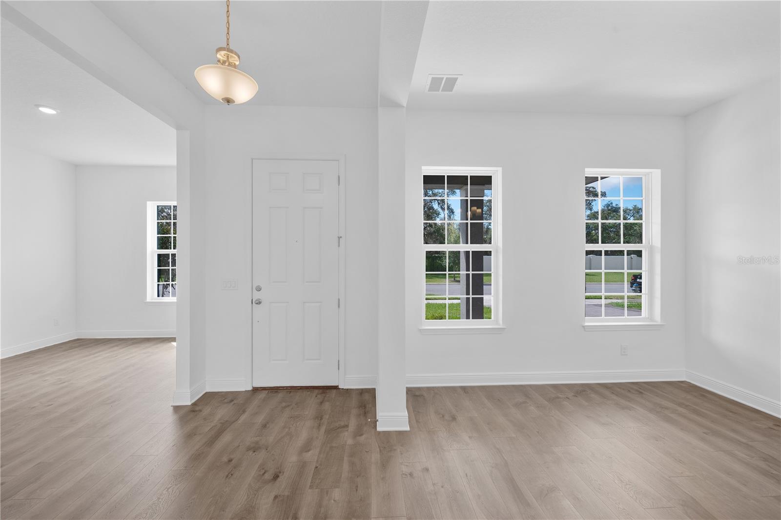 Image 9 of 45 For 18345 Mowry Court