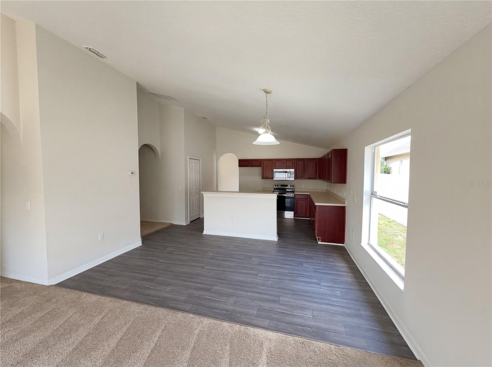 Image 10 of 24 For 2722 Randal Way