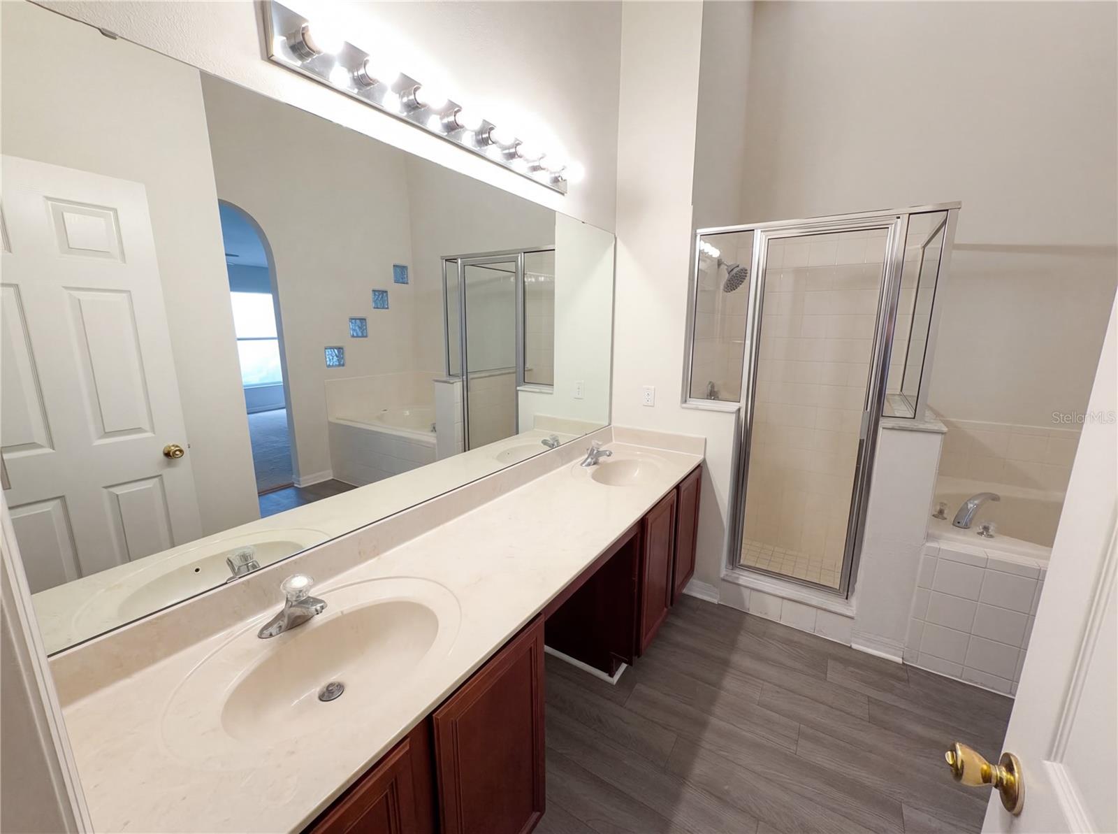 Image 14 of 24 For 2722 Randal Way