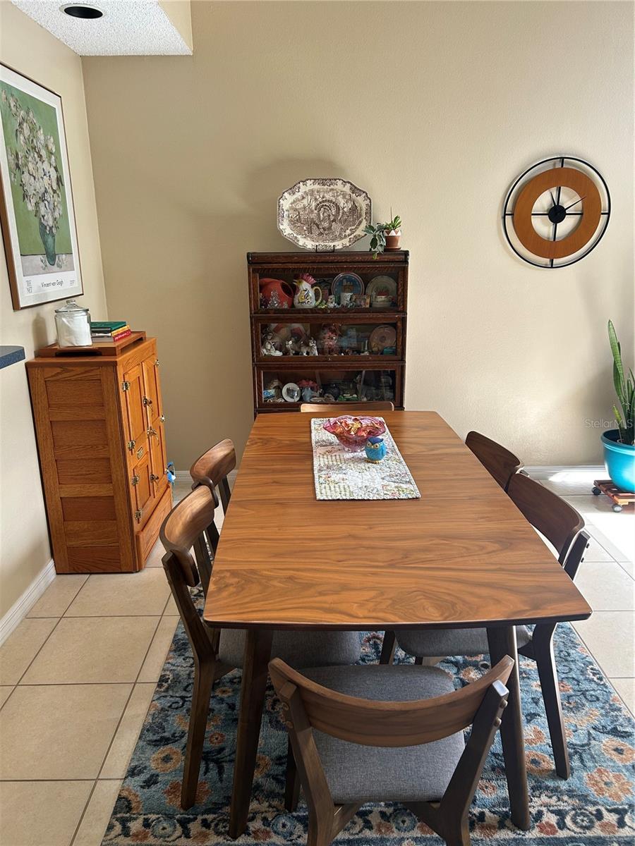 Image 7 of 20 For 499 Club Drive