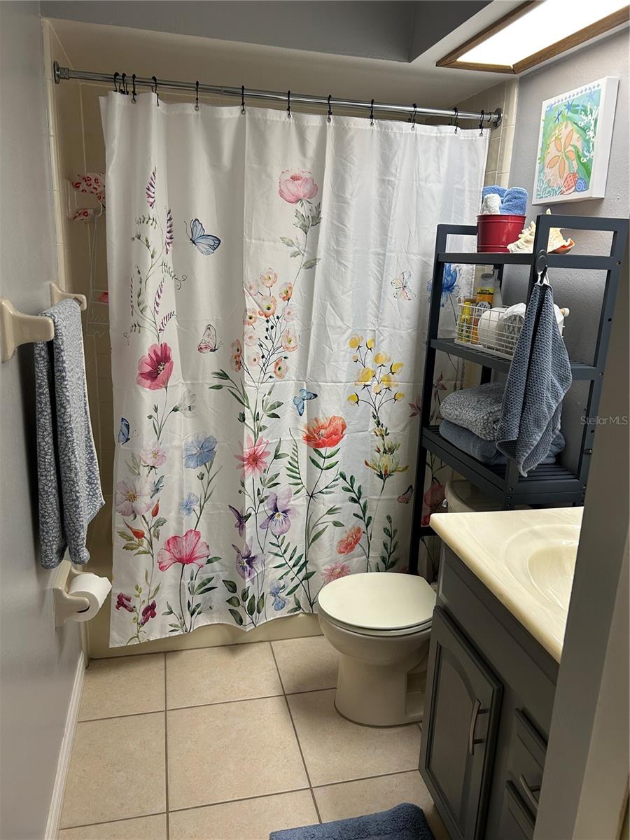 Image 9 of 20 For 499 Club Drive