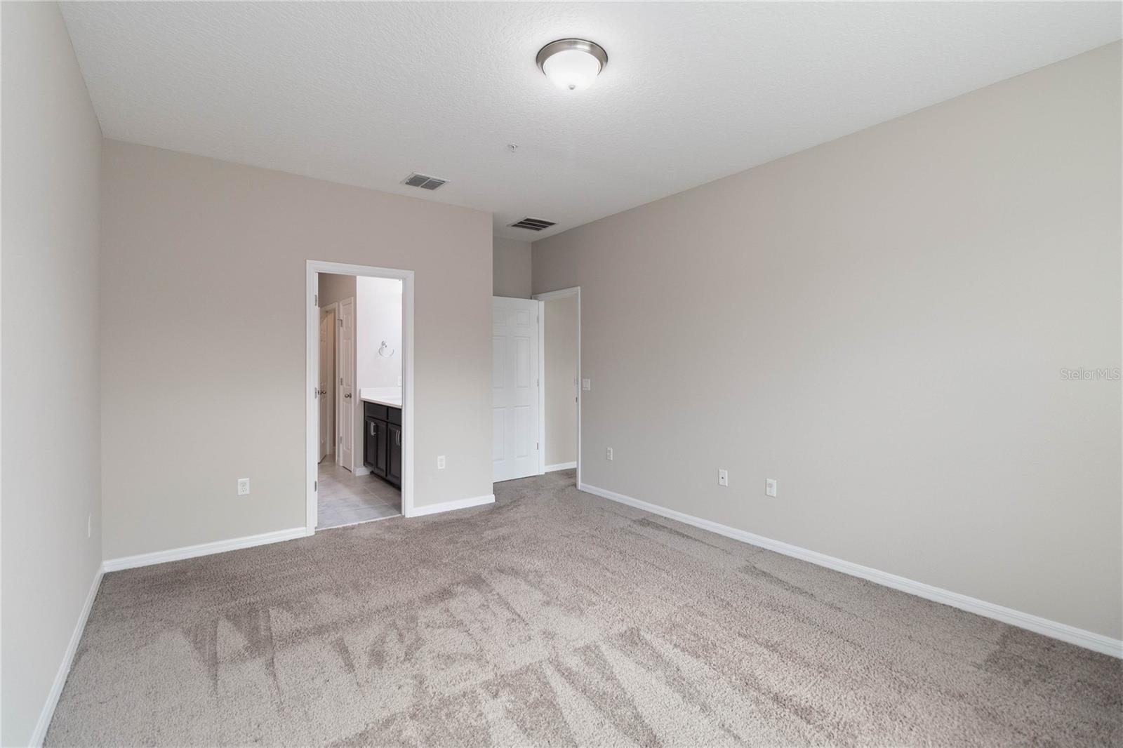 Image 16 of 33 For 9355 Tyrella Pine Trail