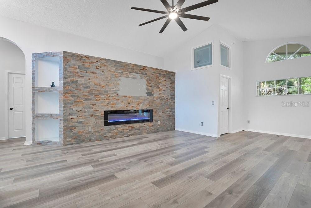 Image 16 of 40 For 1001 Piedmont Oaks Drive