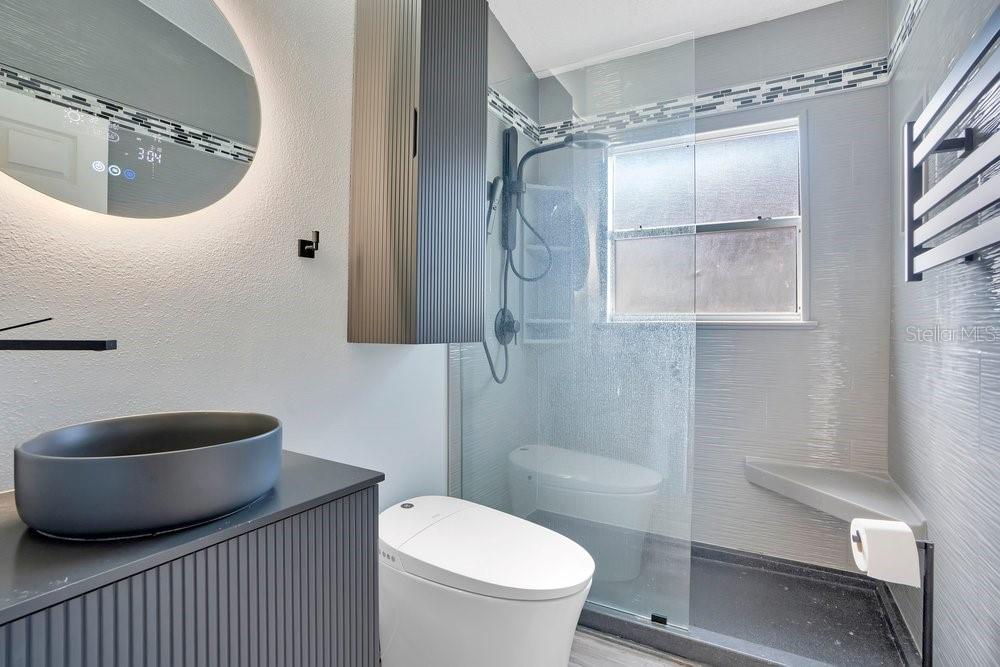 Image 26 of 40 For 1001 Piedmont Oaks Drive