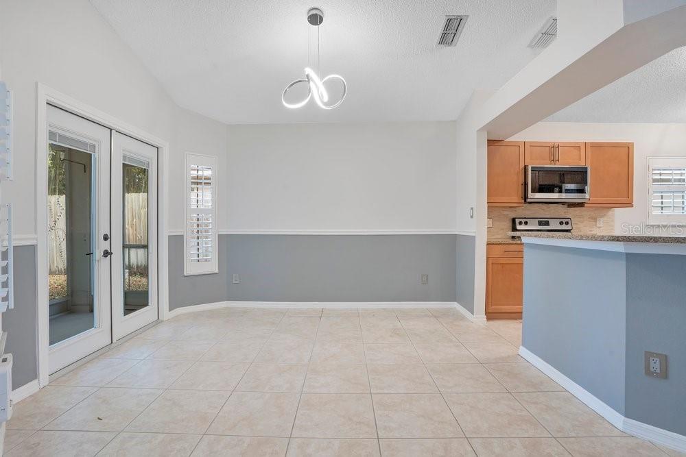 Image 7 of 40 For 1001 Piedmont Oaks Drive