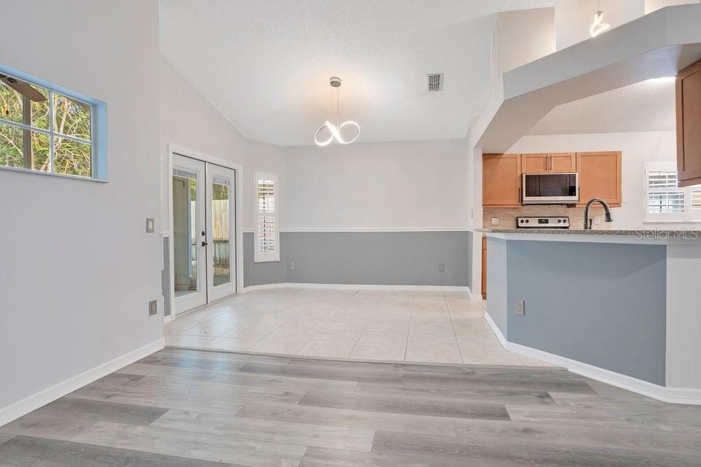 Image 8 of 40 For 1001 Piedmont Oaks Drive