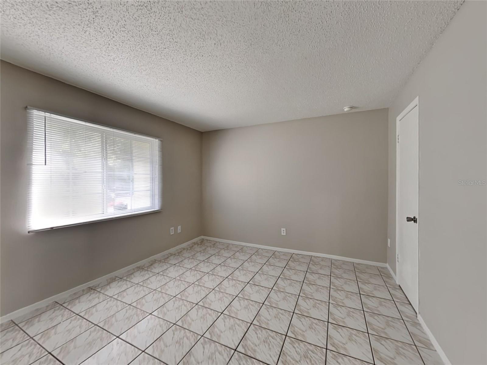 Image 11 of 16 For 1921 Truman Road