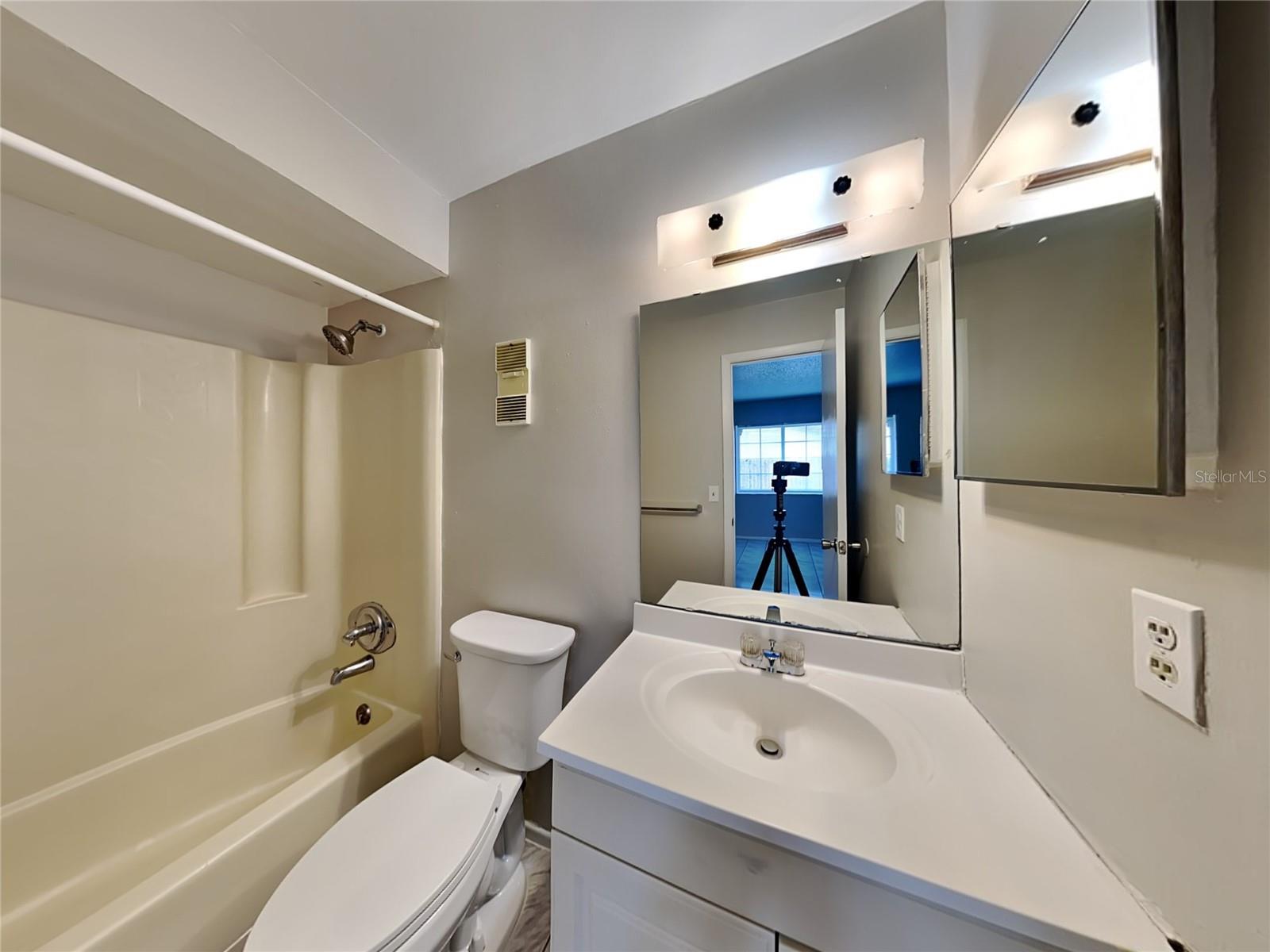 Image 9 of 16 For 1921 Truman Road