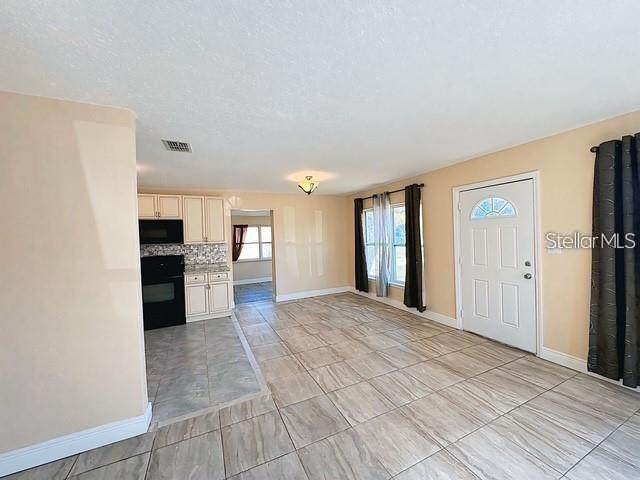 Image 3 of 11 For 7618 Arezzo Avenue