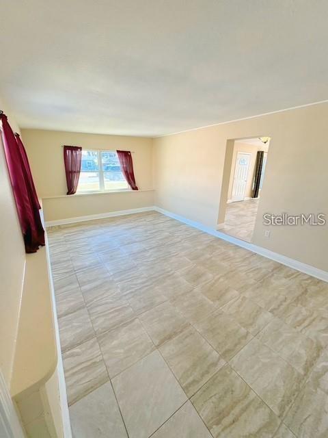 Image 5 of 11 For 7618 Arezzo Avenue