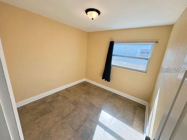 Image 7 of 11 For 7618 Arezzo Avenue