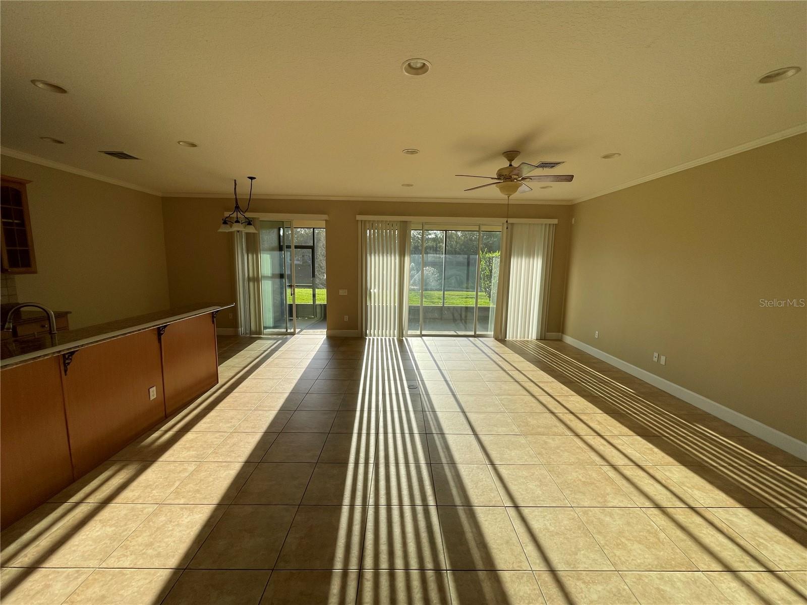 Image 4 of 4 For 8314 Via Verona