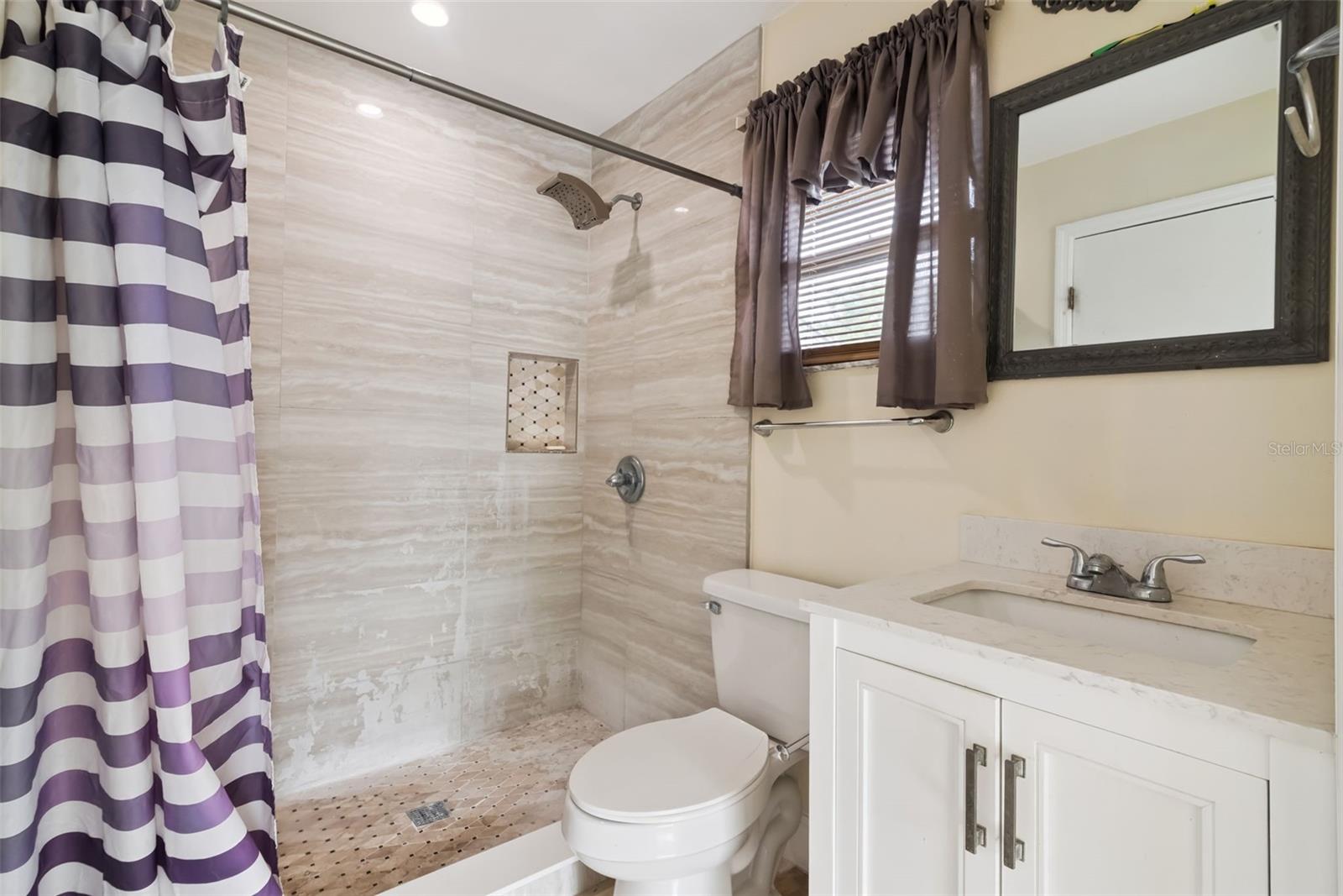 Image 15 of 20 For 2260 Dolarway Street