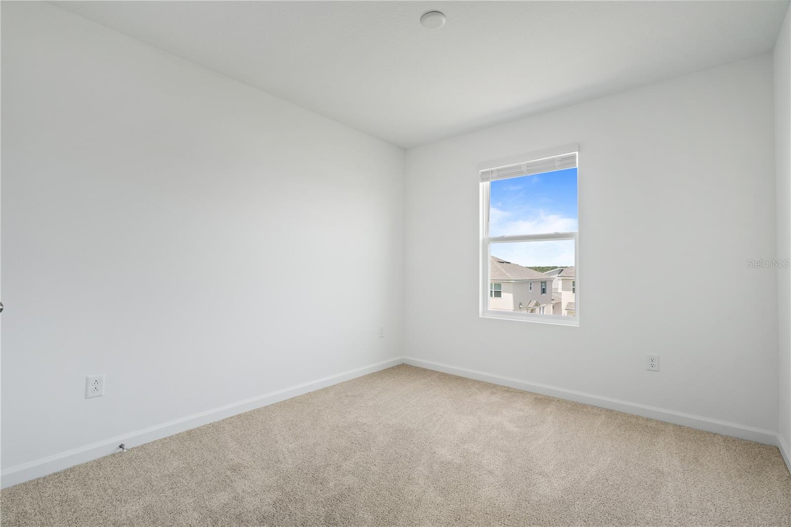 Image 15 of 30 For 1141 Seaside Mist Trail