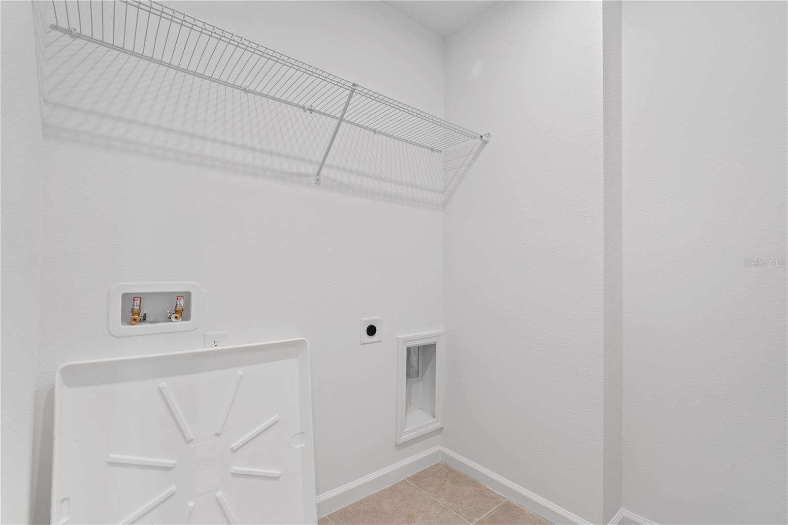 Image 20 of 30 For 1141 Seaside Mist Trail