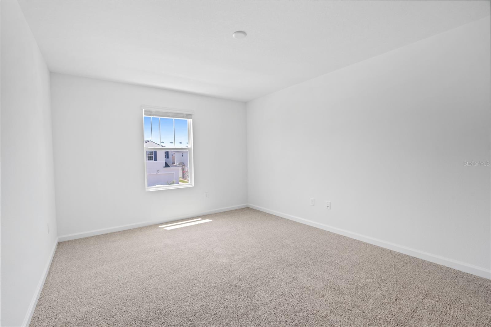 Image 22 of 30 For 1141 Seaside Mist Trail