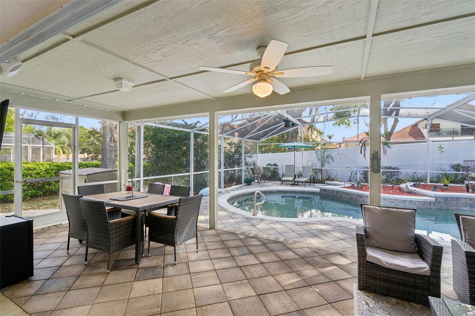 Image 23 of 31 For 1529 Grassy Ridge Lane