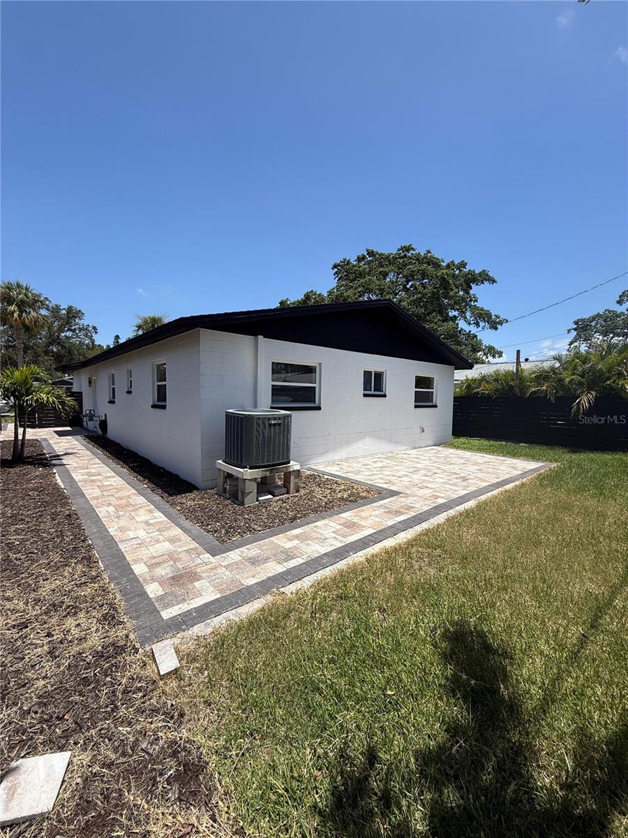 Image 14 of 14 For 1766 Maryland Avenue Ne