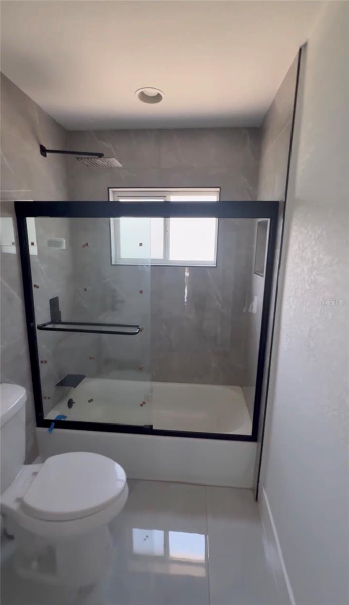 Image 9 of 14 For 1766 Maryland Avenue Ne