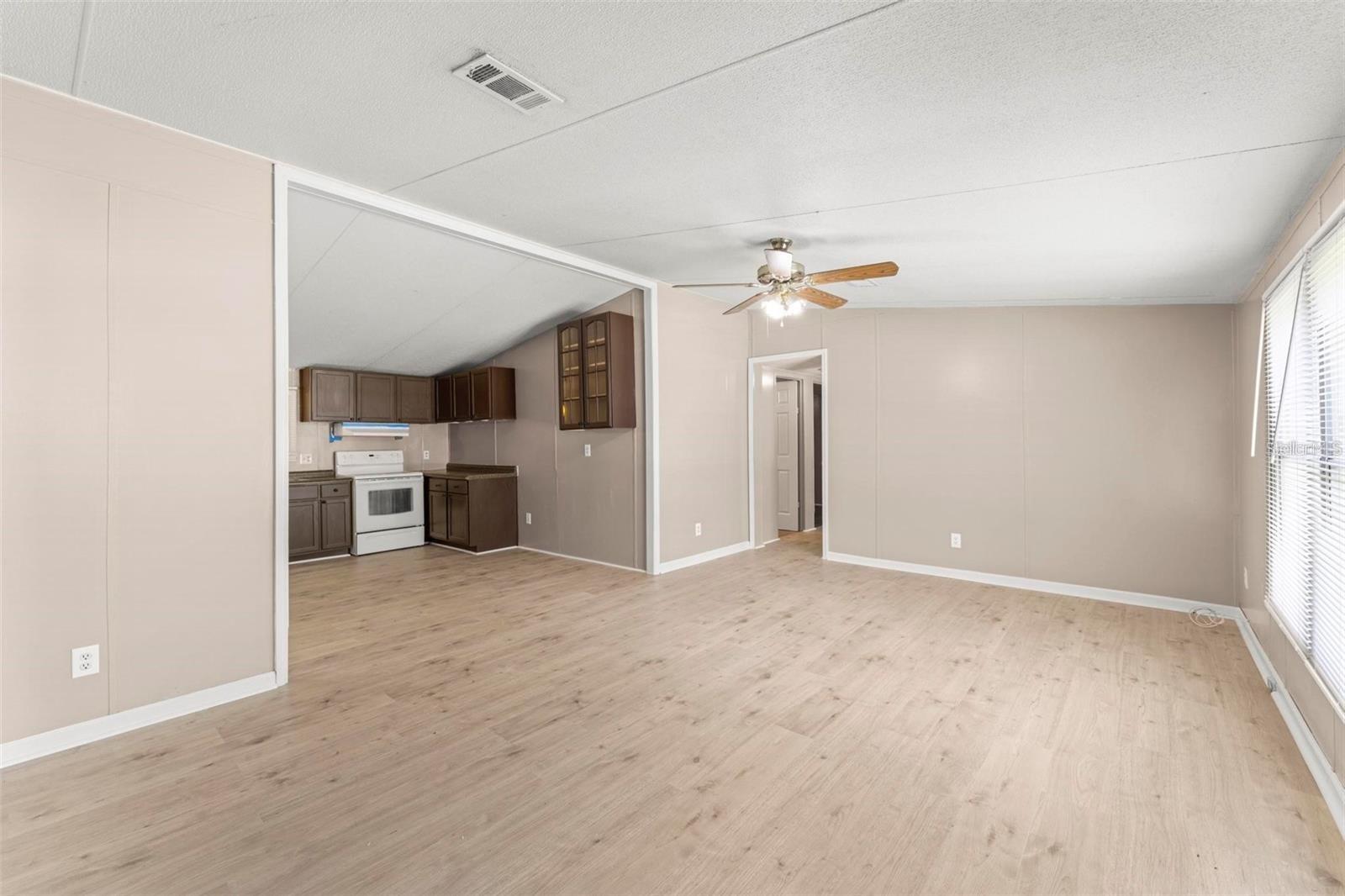 Image 4 of 24 For 201 5th Street