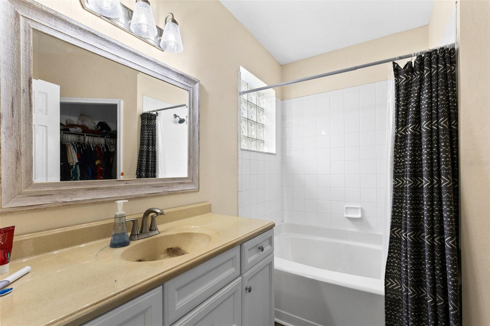 Image 13 of 26 For 2620 Woods Edge Circle