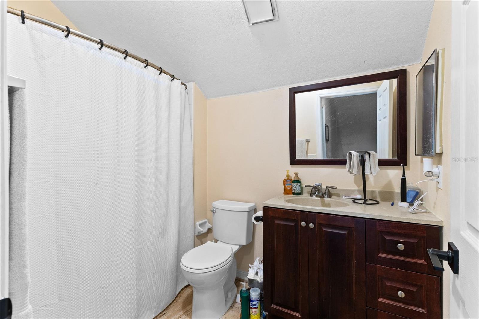 Image 15 of 26 For 2620 Woods Edge Circle