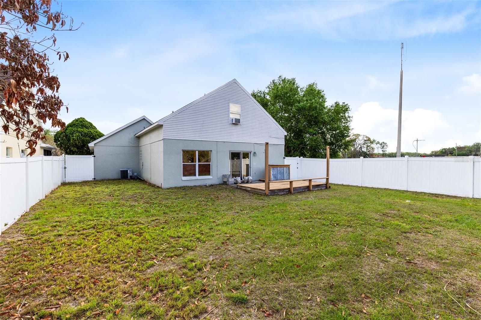 Image 20 of 26 For 2620 Woods Edge Circle