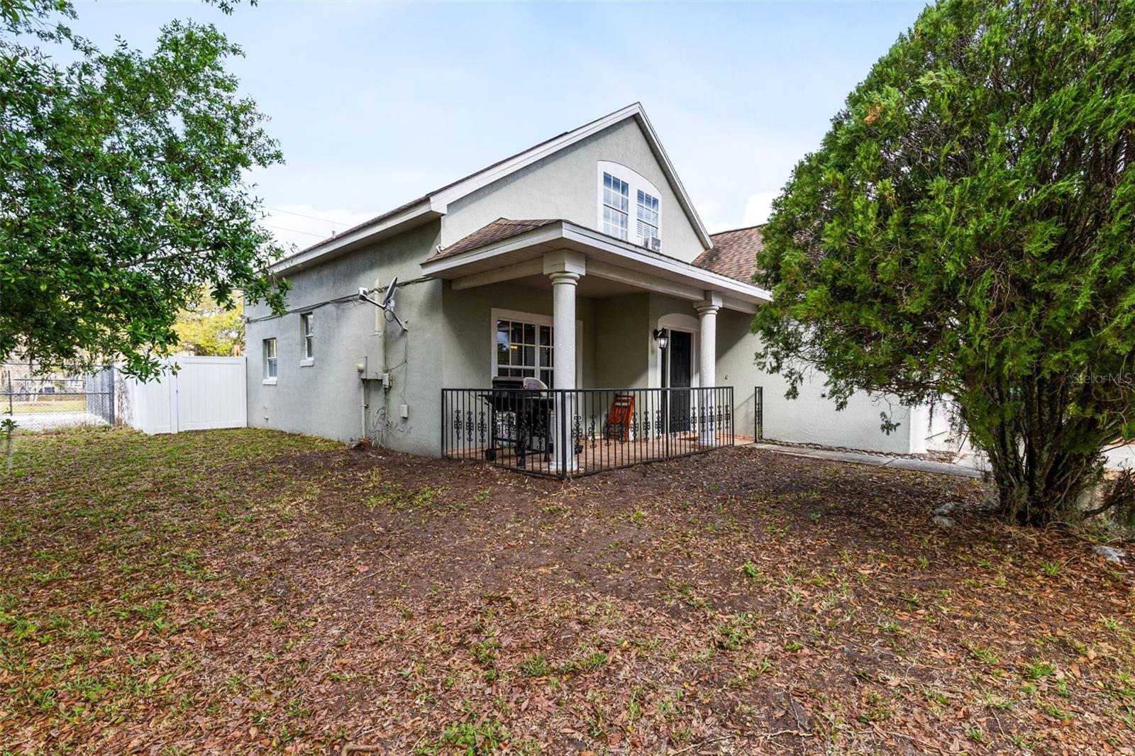 Image 4 of 26 For 2620 Woods Edge Circle