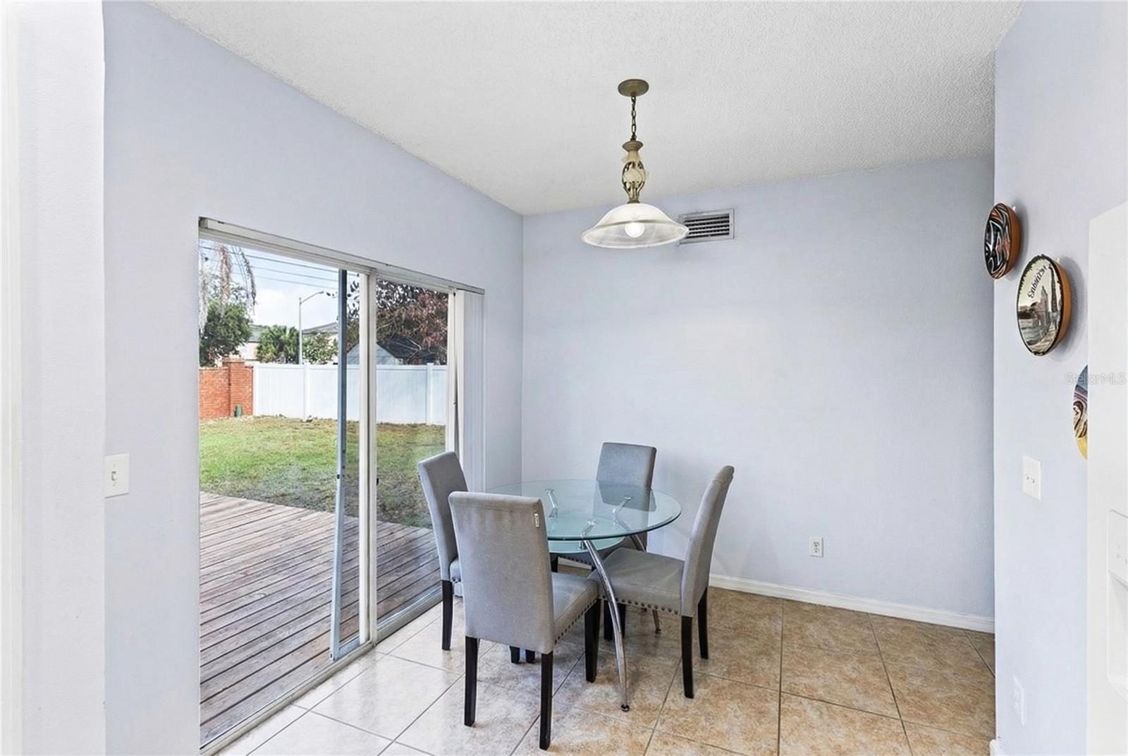 Image 8 of 26 For 2620 Woods Edge Circle