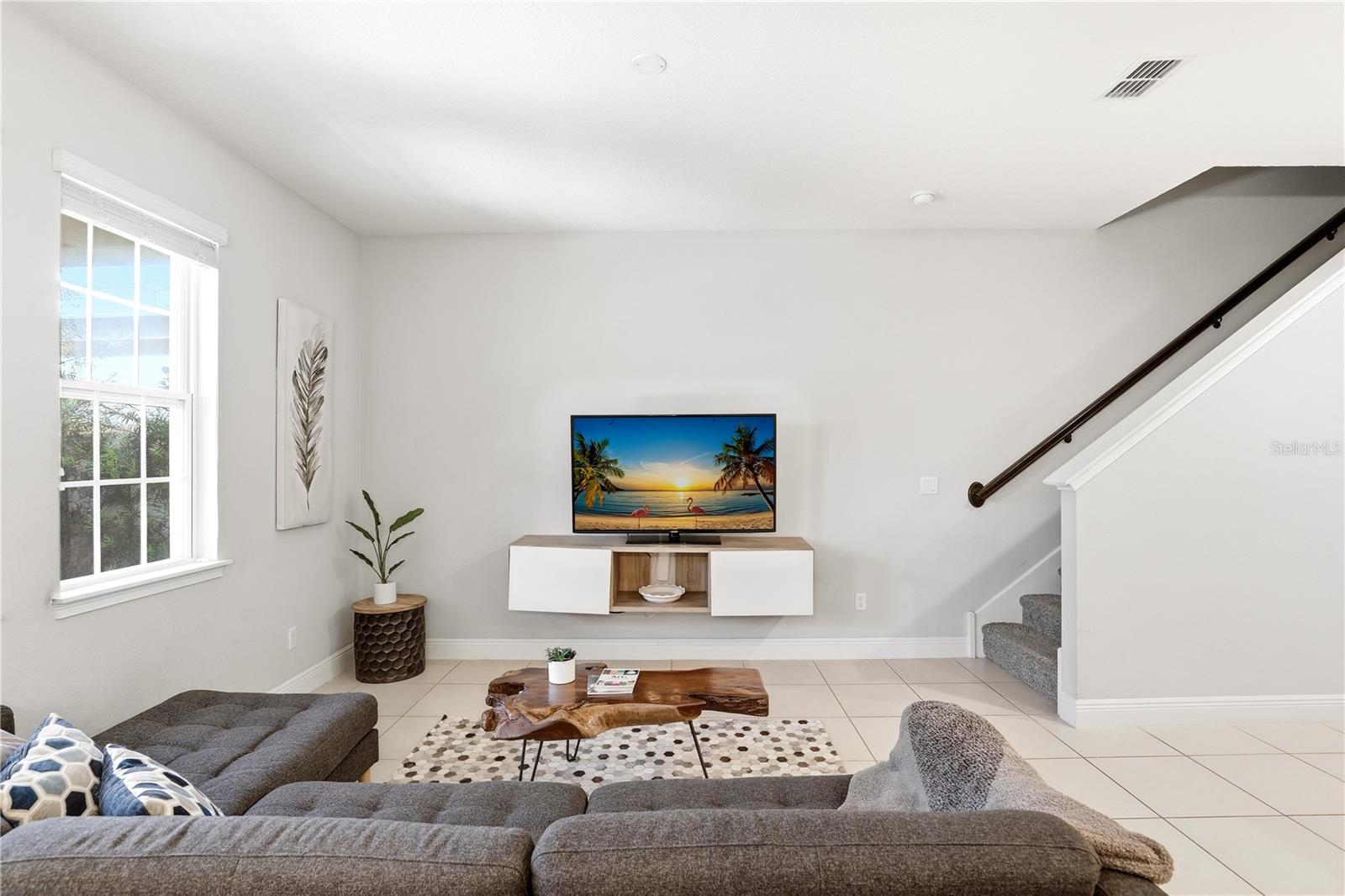 Image 12 of 41 For 15381 Honeybell Drive