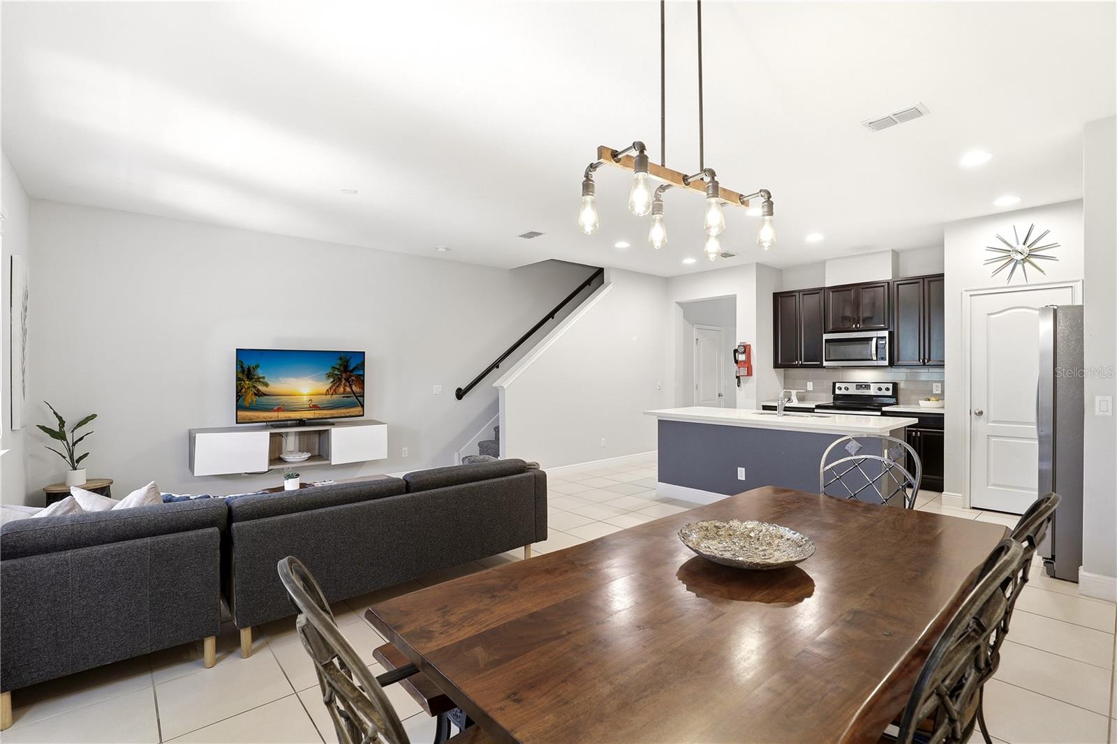 Image 14 of 41 For 15381 Honeybell Drive