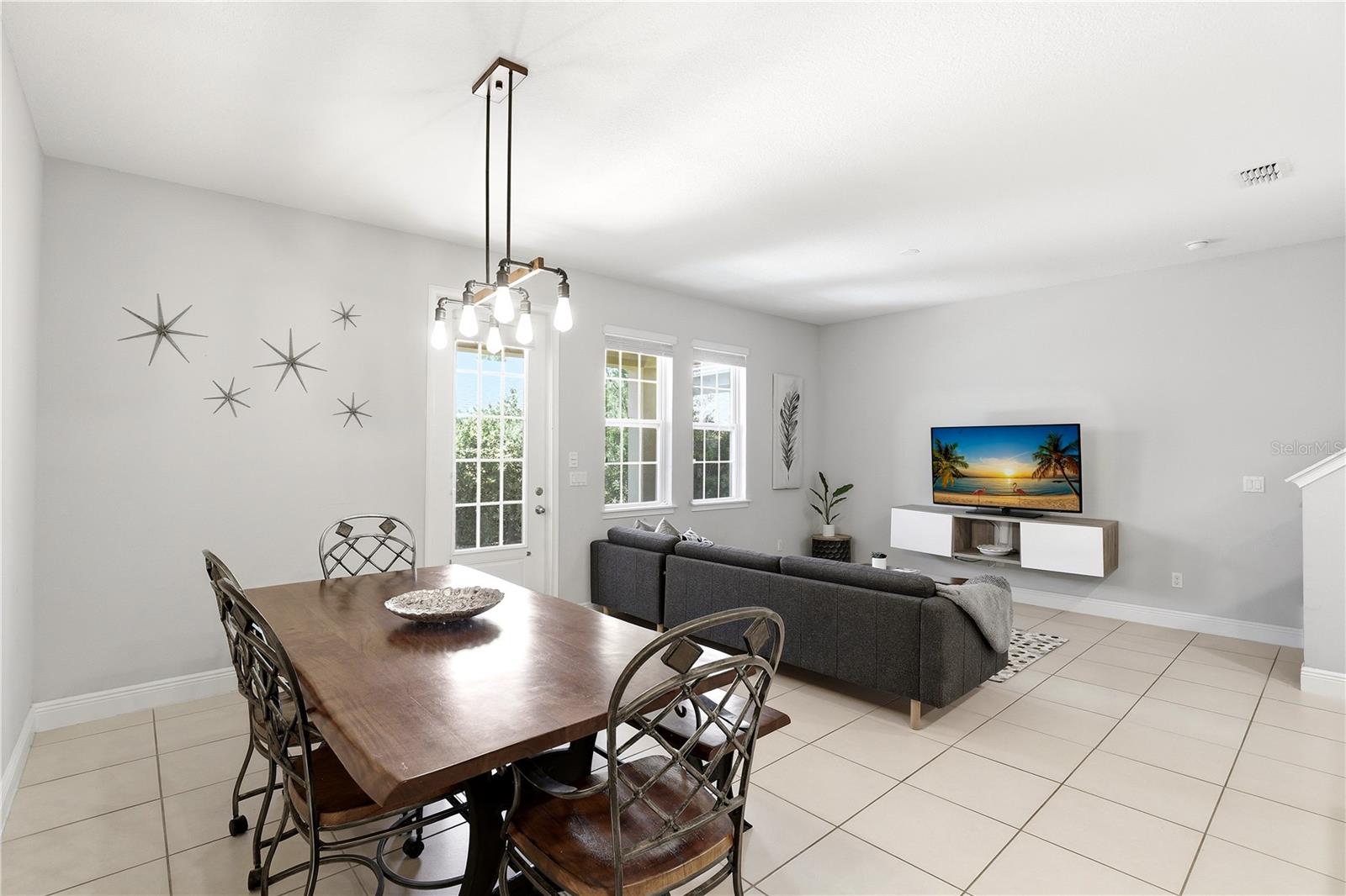 Image 16 of 41 For 15381 Honeybell Drive