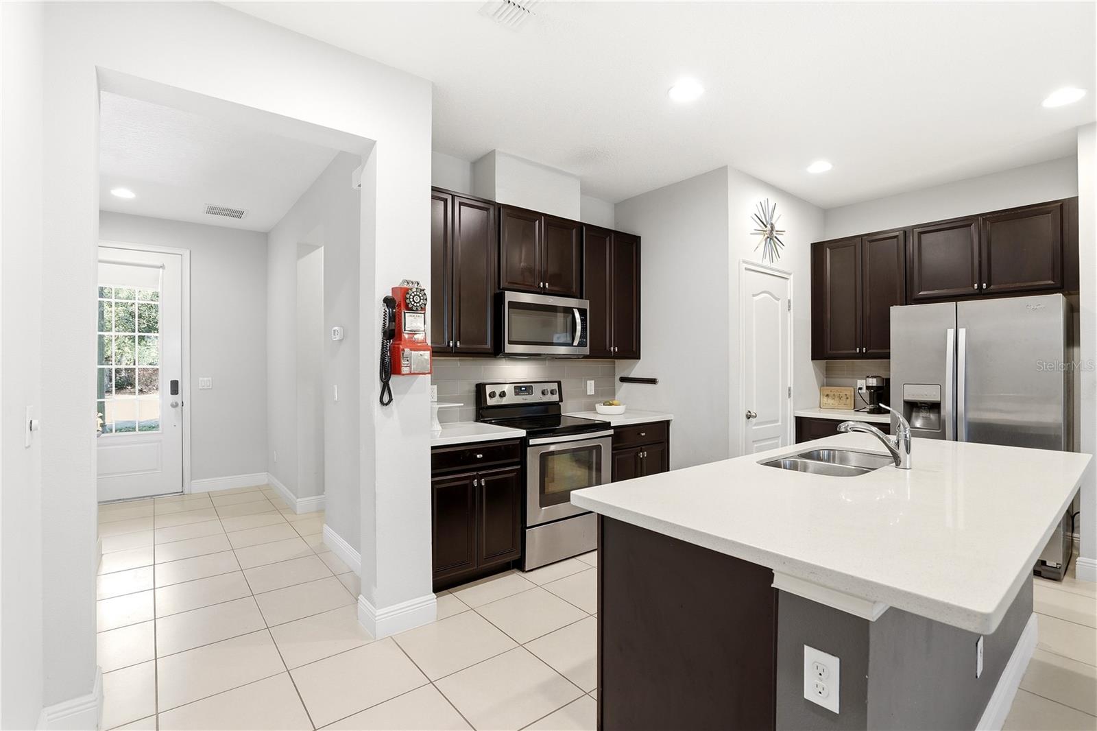 Image 7 of 41 For 15381 Honeybell Drive