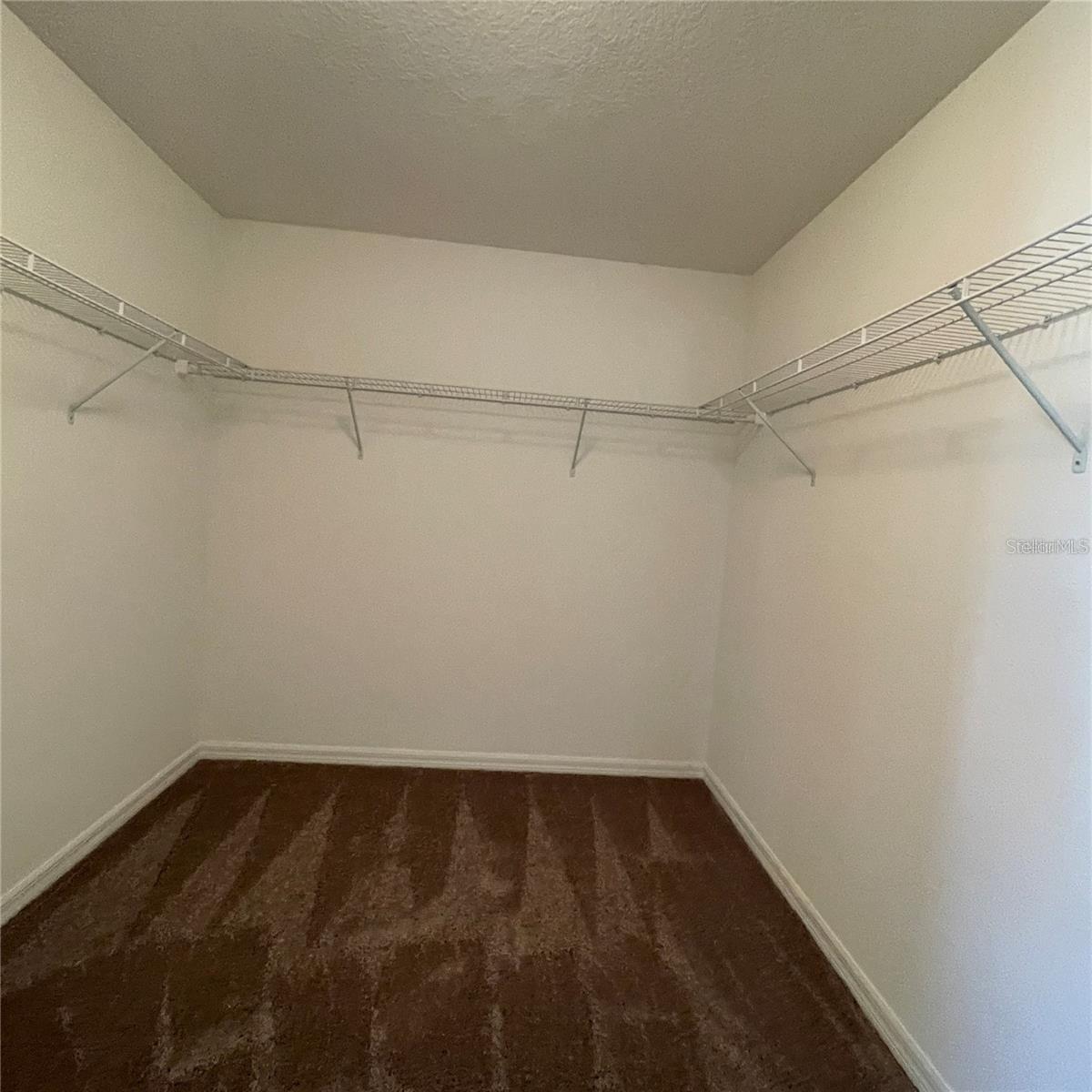 Image 16 of 36 For 2327 Twin Flower Lane