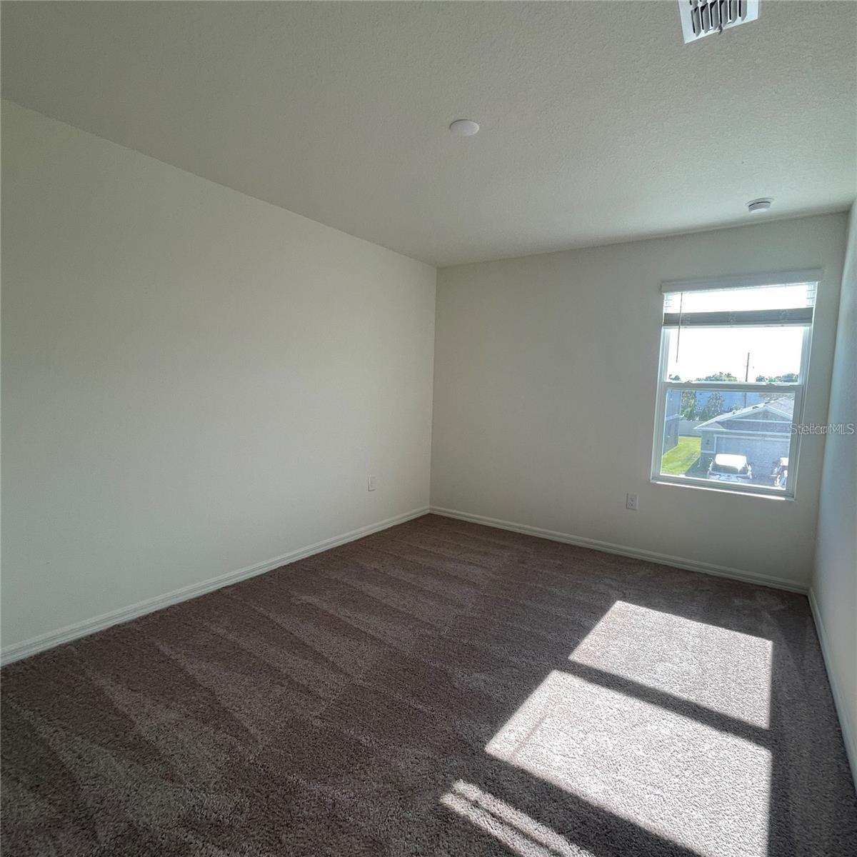 Image 25 of 36 For 2327 Twin Flower Lane