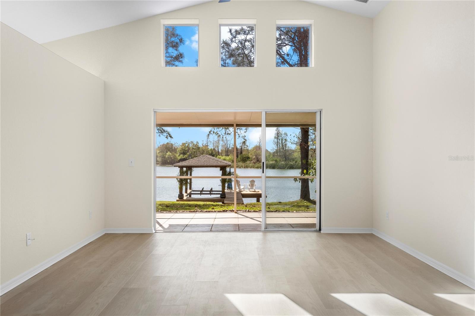 Image 7 of 38 For 1240 Vinetree Drive