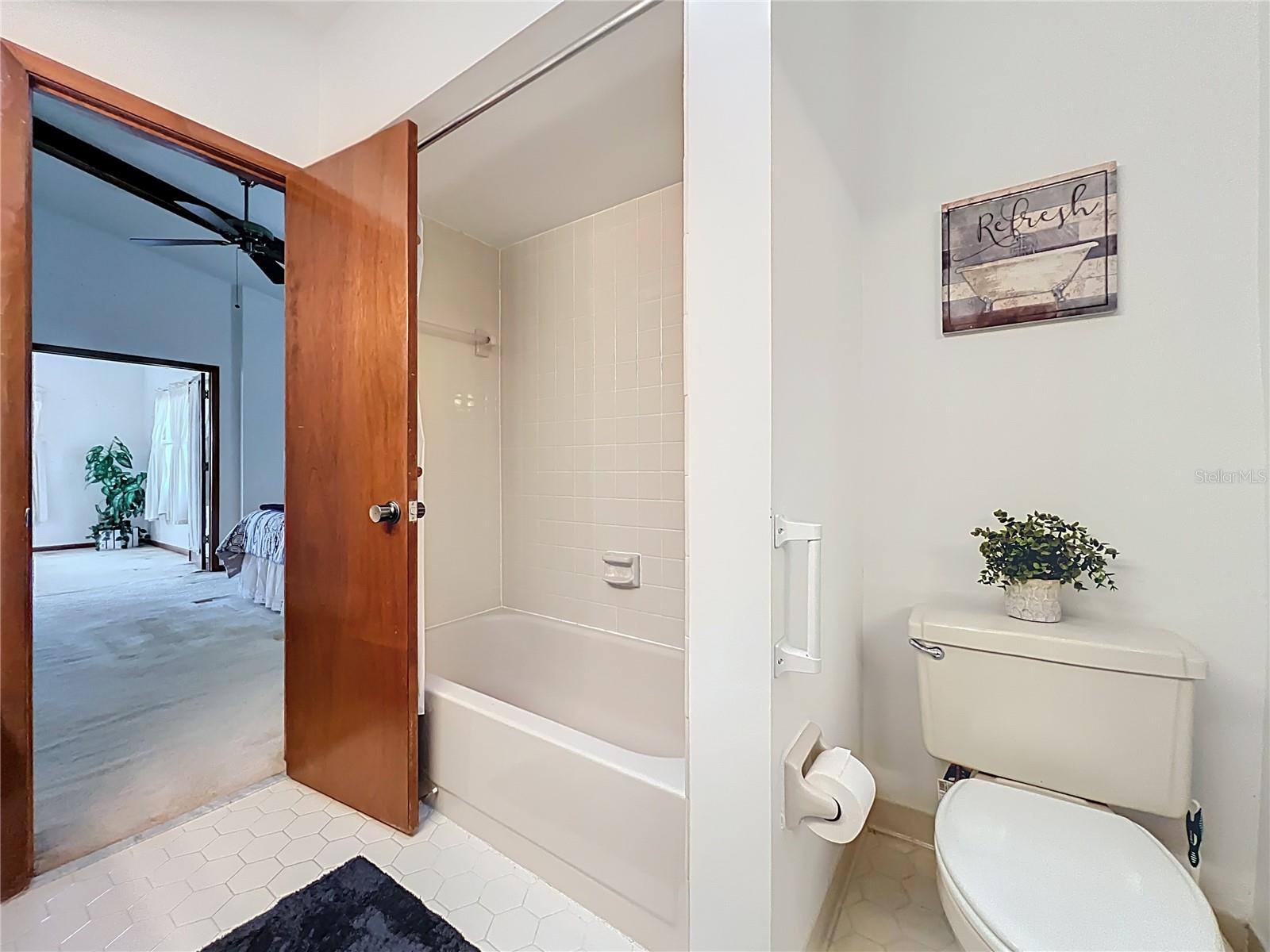 Image 24 of 45 For 717 Adidas Road