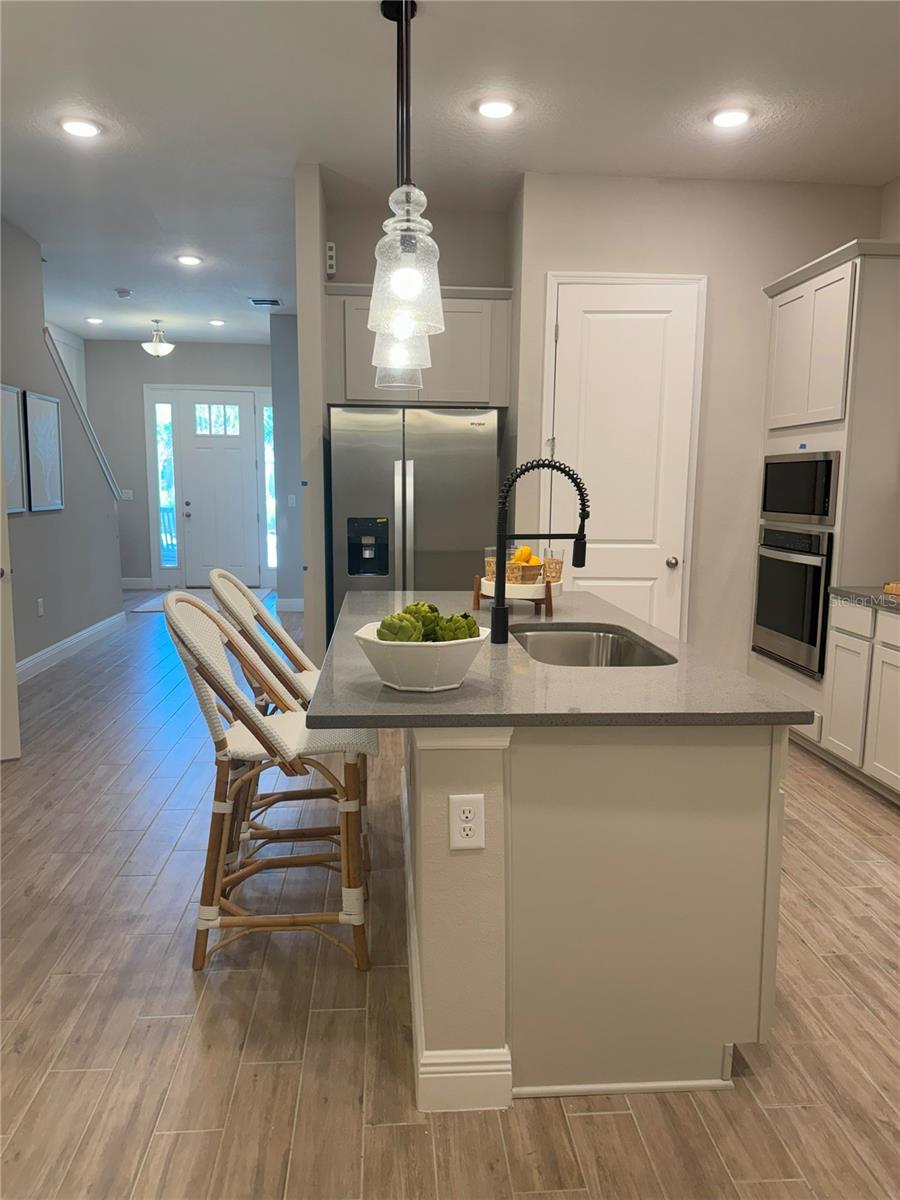 Image 13 of 29 For 2920 Voyager Avenue