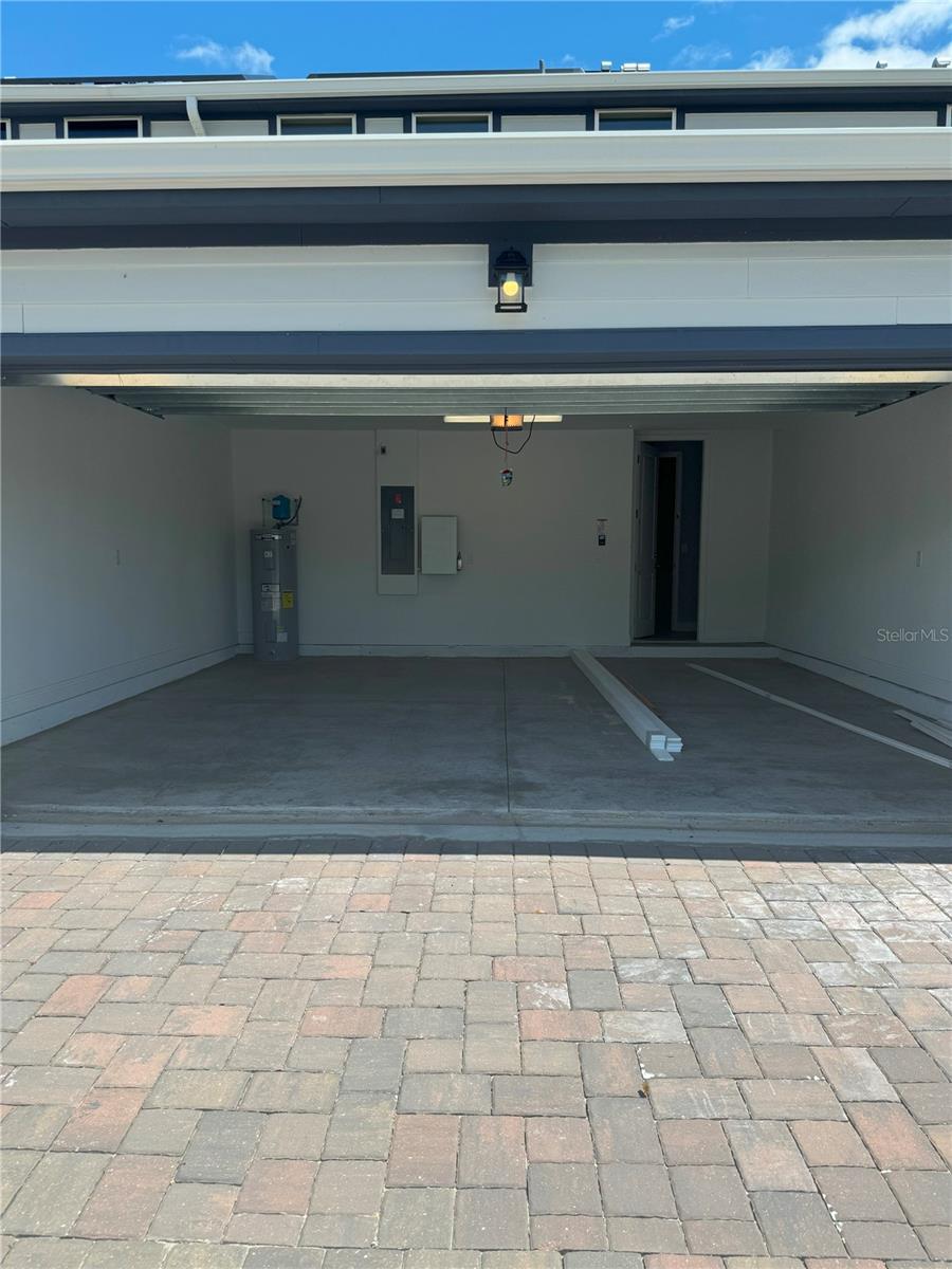 Image 17 of 29 For 2920 Voyager Avenue