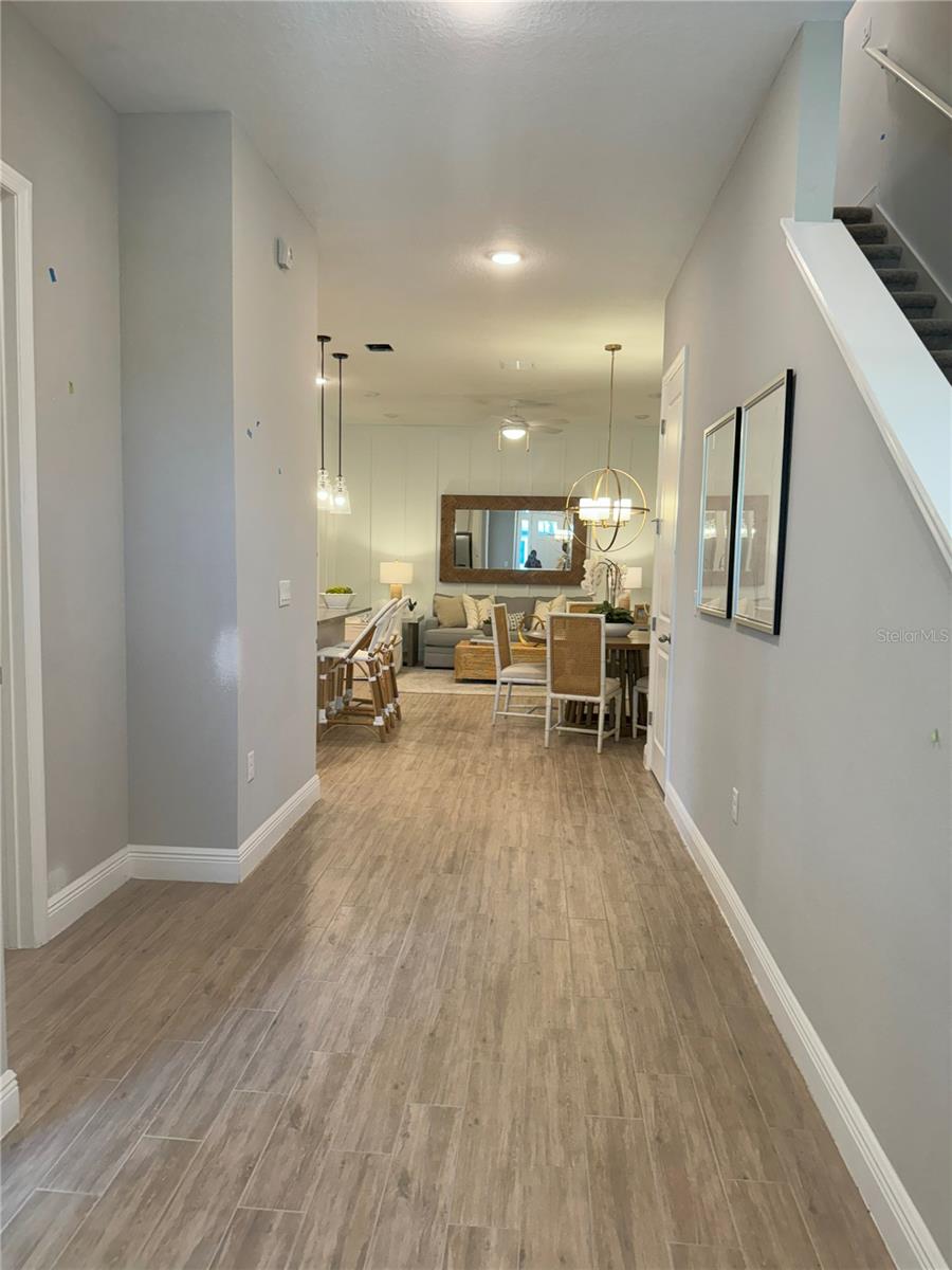 Image 4 of 29 For 2920 Voyager Avenue