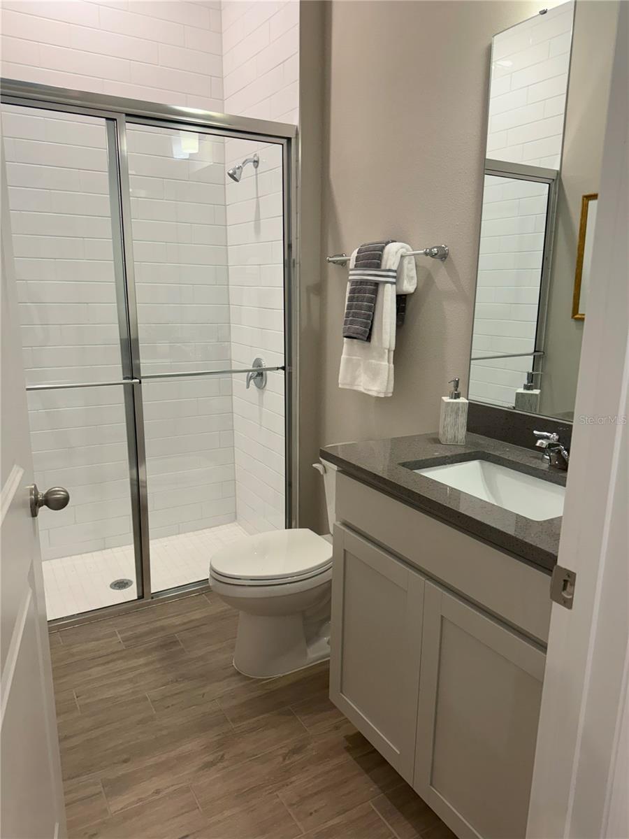 Image 9 of 29 For 2920 Voyager Avenue