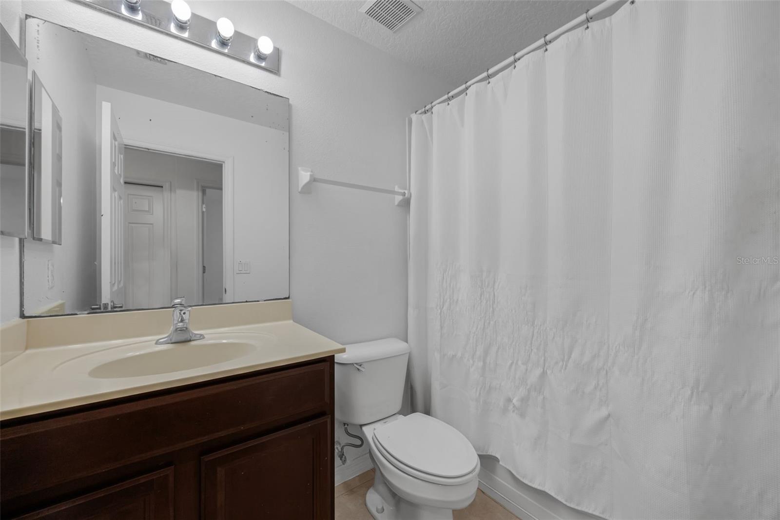 Image 28 of 39 For 4587 Lacebark Trail