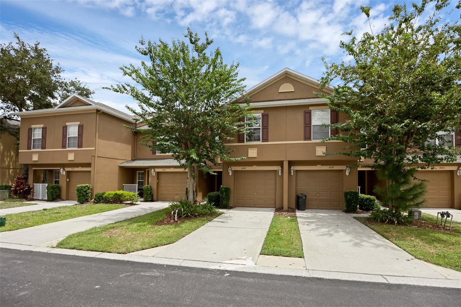 Image 32 of 39 For 4587 Lacebark Trail