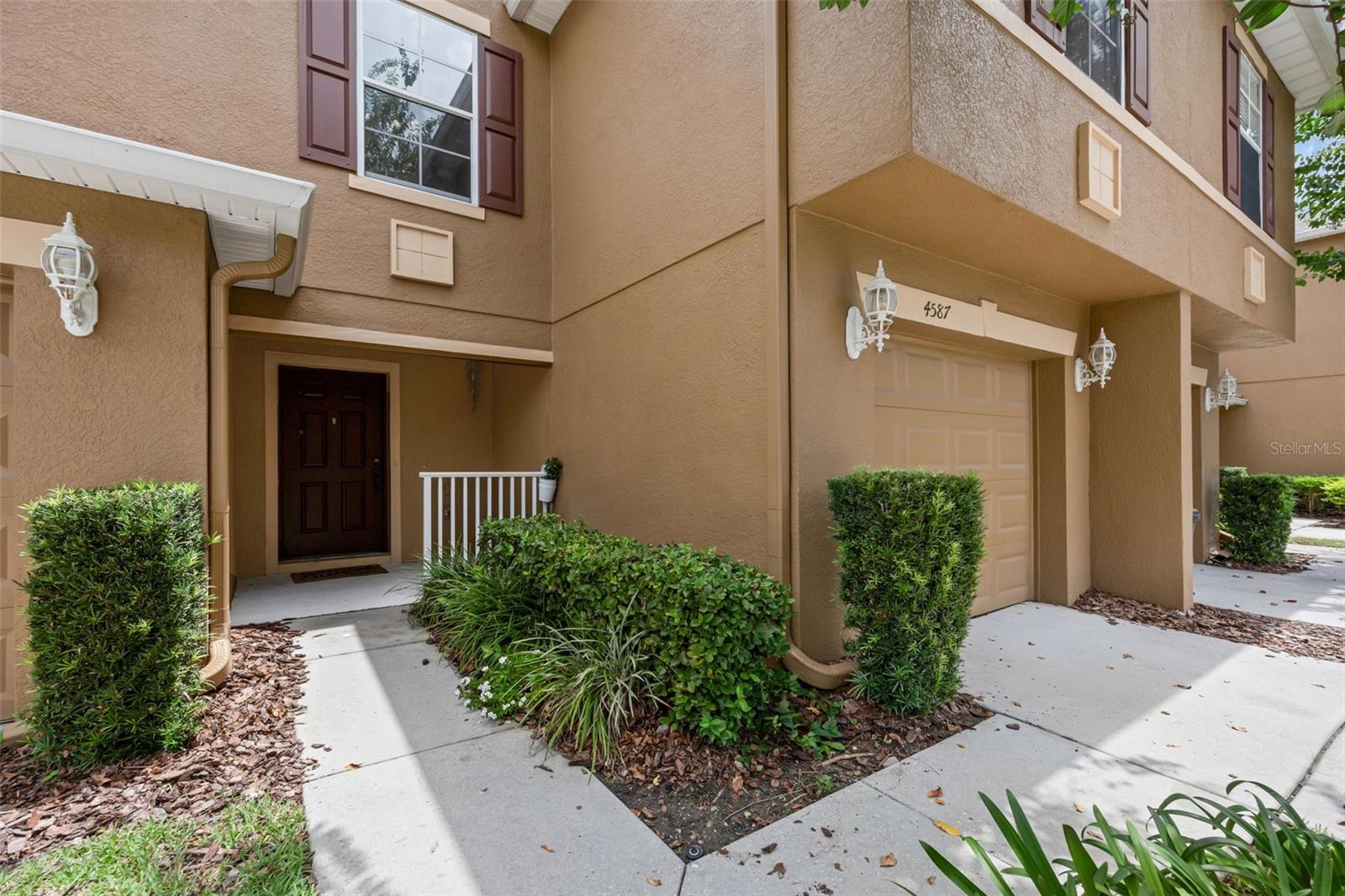 Image 33 of 39 For 4587 Lacebark Trail