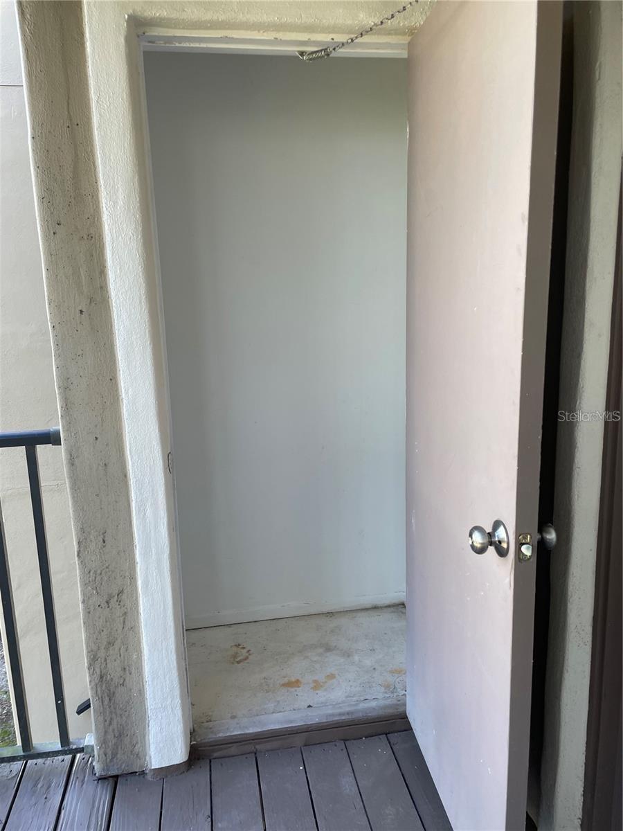 Image 13 of 18 For 238 Afton Square 206